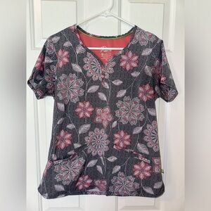 Scrub Top. Premiere by Healing Hands